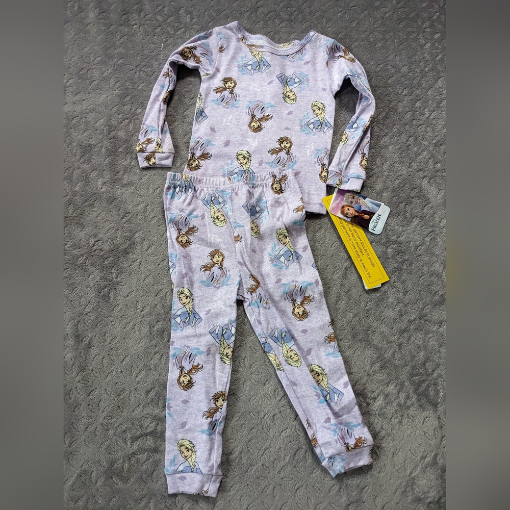 Girls Frozen pajamas